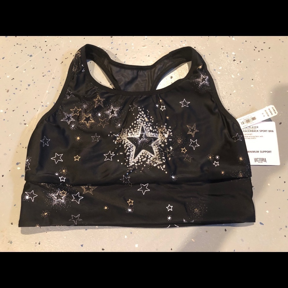 NWT Victoria sport bra  sizeM